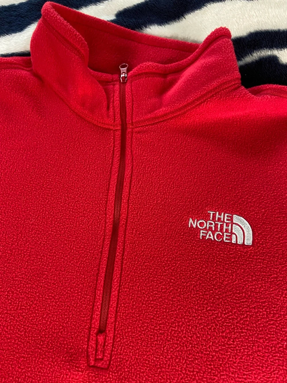The North Face TKA 100 1/4 Zip Fleece Pullover Red Men’s Large L
